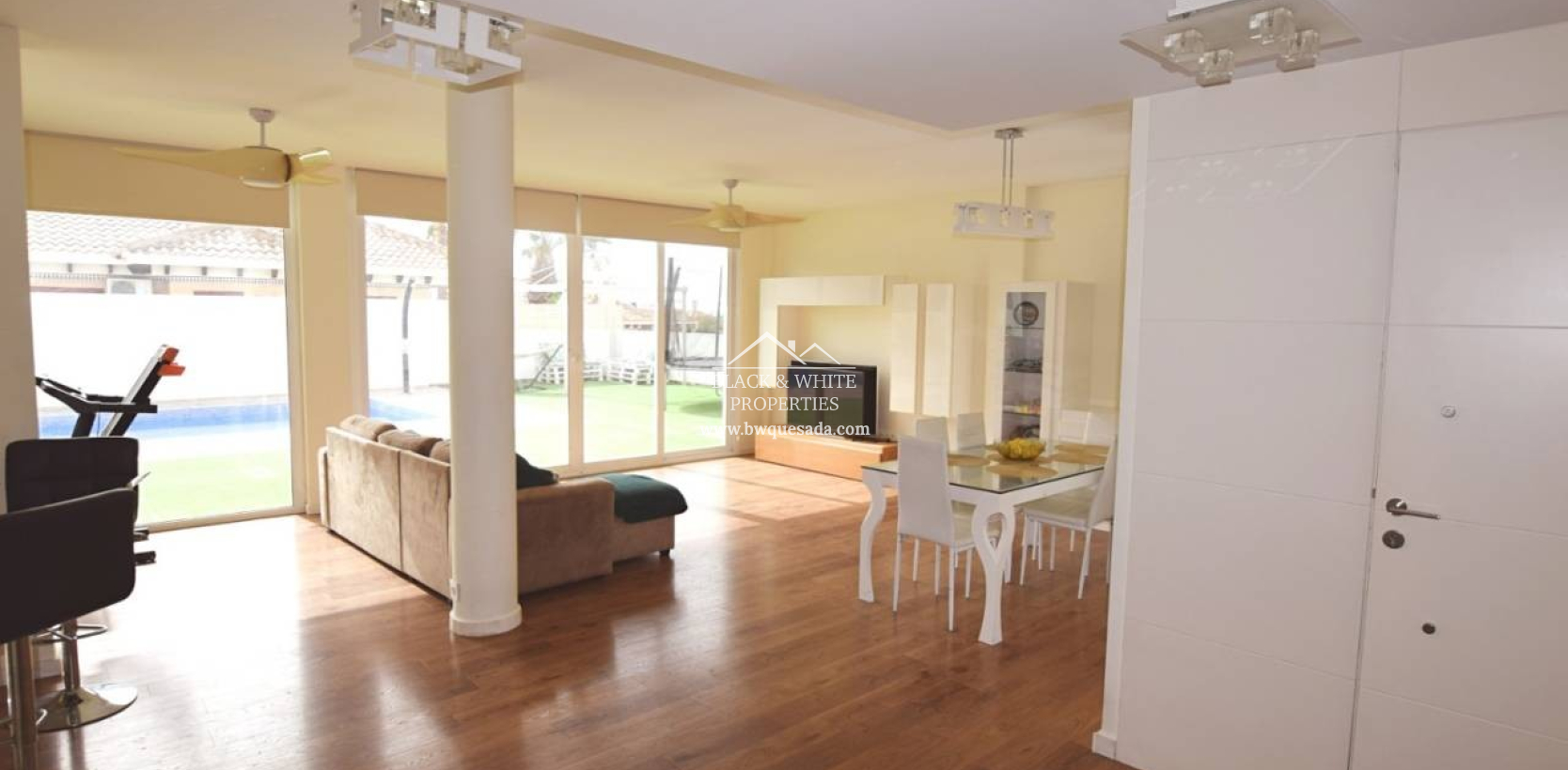 Resale - Villa - San Fulgencio - La Marina