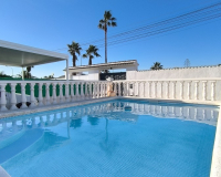 Resale - Villa - Torrevieja - El chaparral