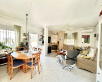 Resale - Villa - Torrevieja - El chaparral