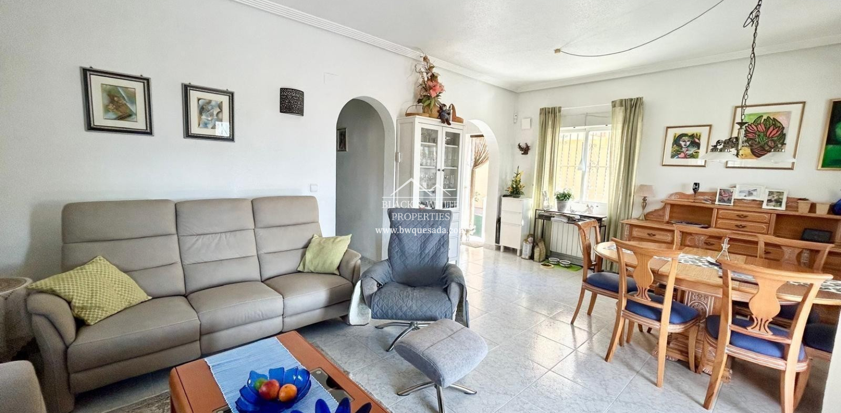 Resale - Villa - Torrevieja - El chaparral