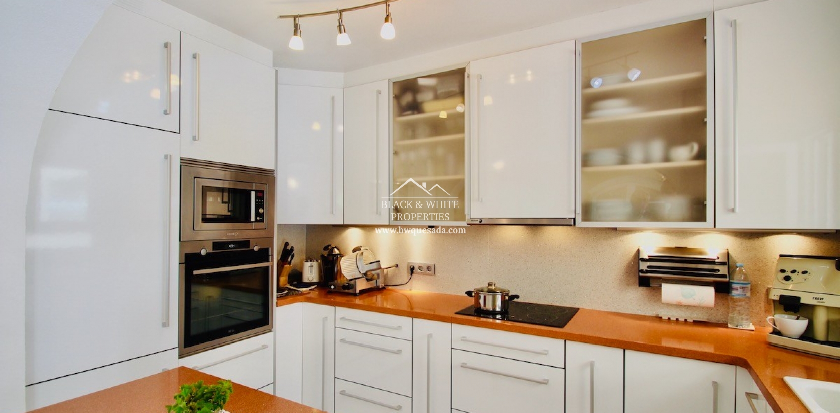 Resale - Villa - Torrevieja - Los Balcones - Los Altos del Edén