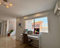 Resale - Villa - Torrevieja - Playa del Cura