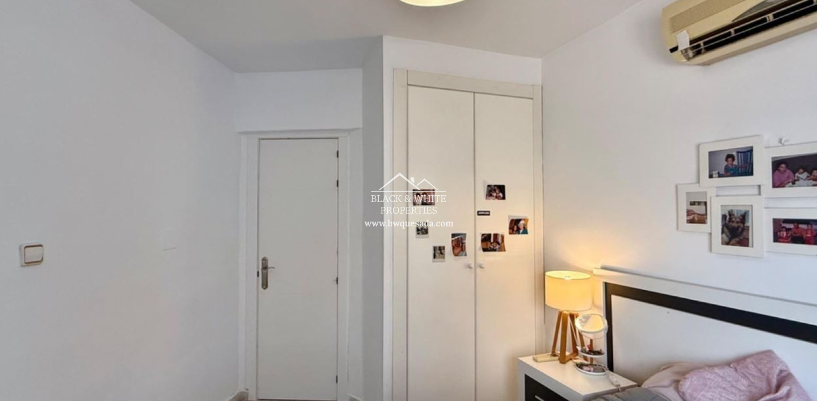 Resale - Villa - Torrevieja - Playa del Cura