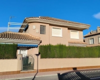 Resale - Villa - Torrevieja - Punta prima