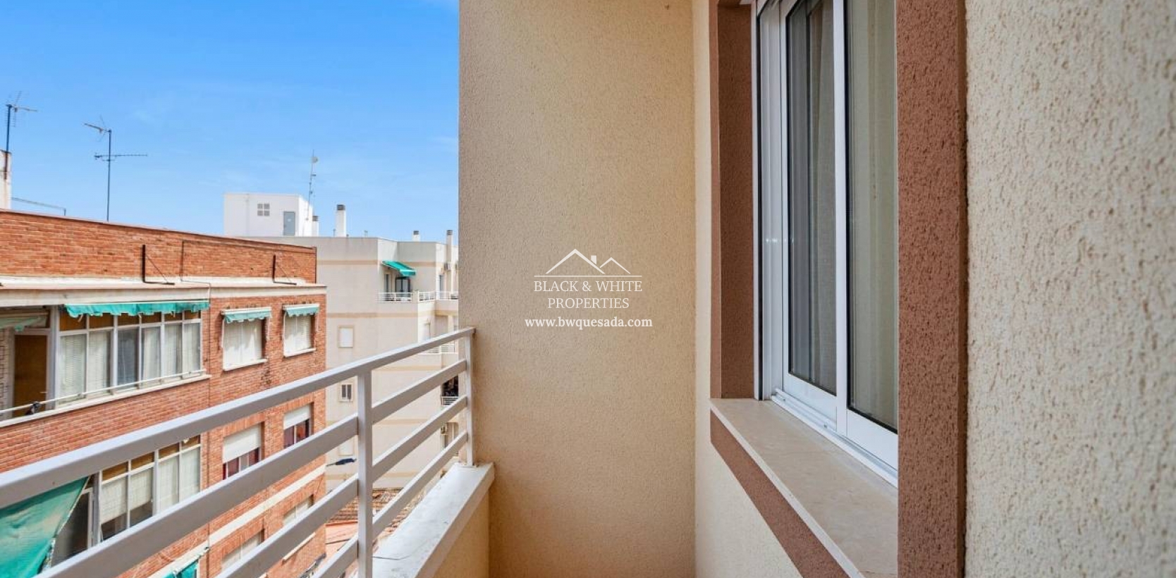 Revente - Appartement - Torrevieja - Torrevieja 