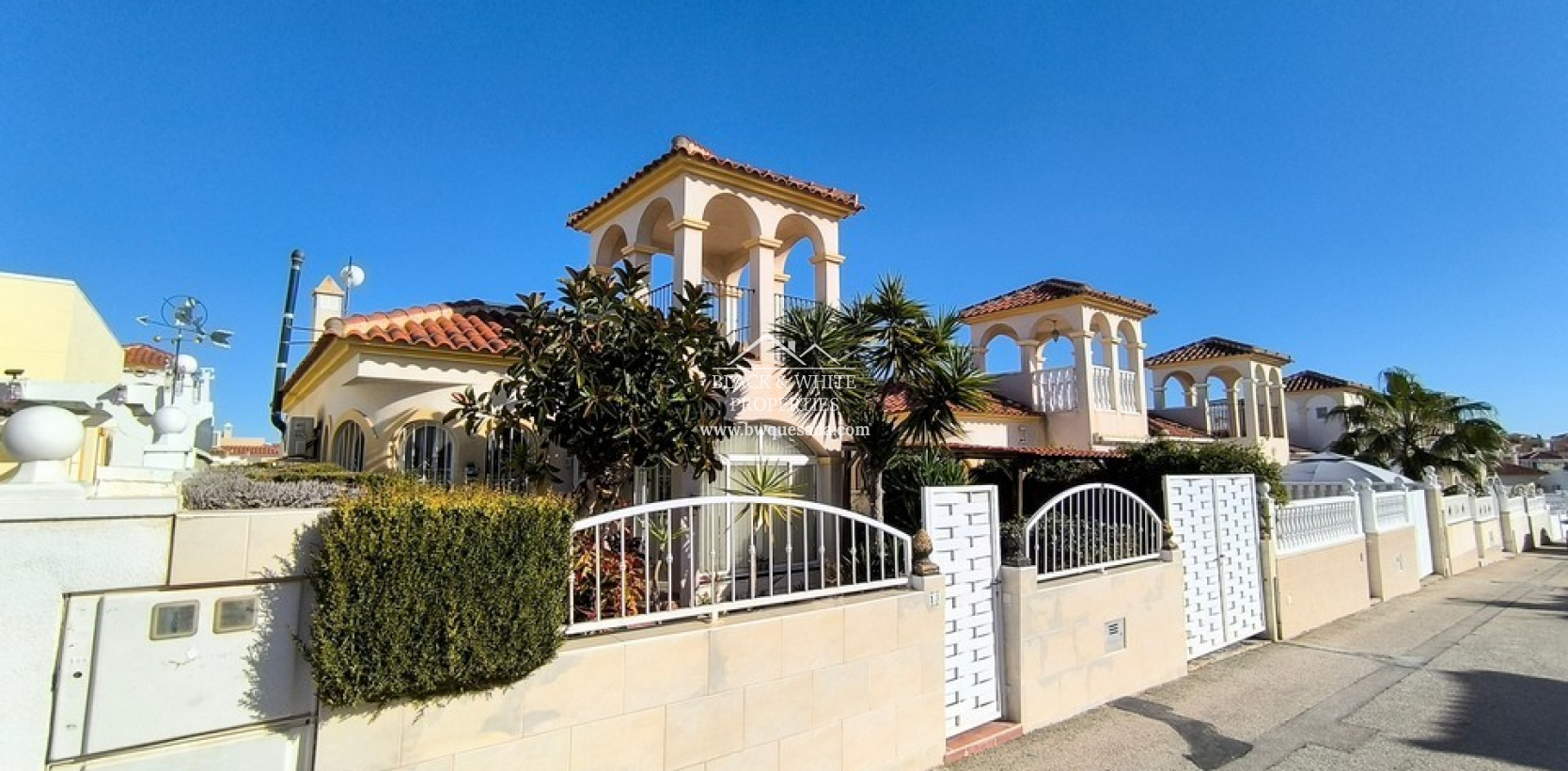 Revente - Detached Villa - Lo Crispin