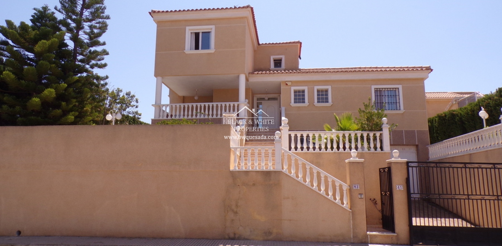 Revente - Detached Villa - Los Altos