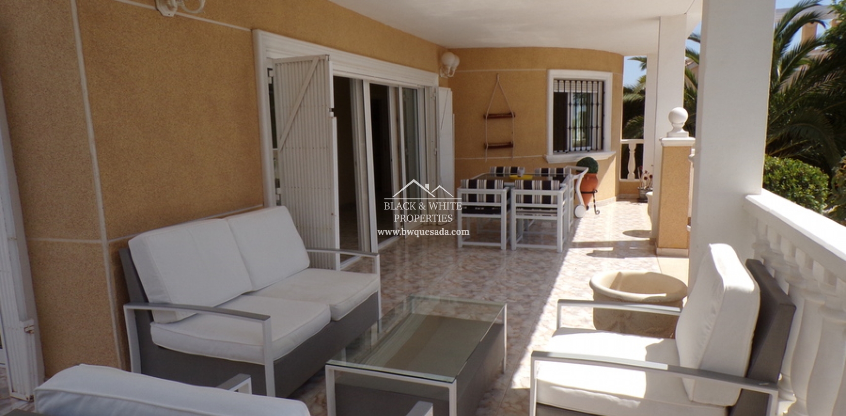 Revente - Detached Villa - Los Altos