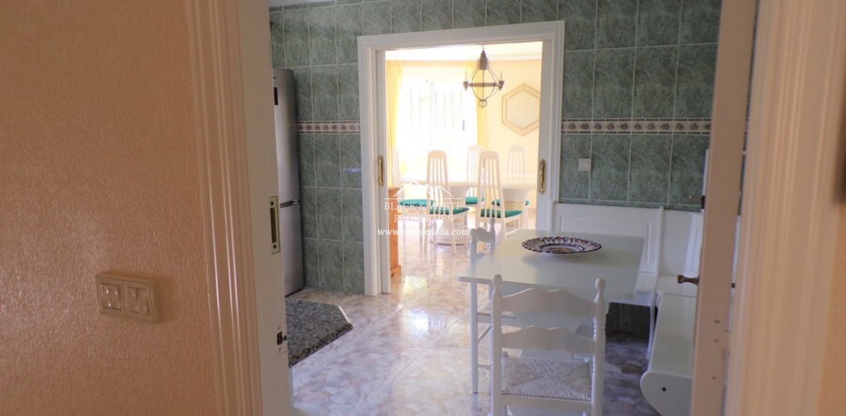 Revente - Detached Villa - Los Altos