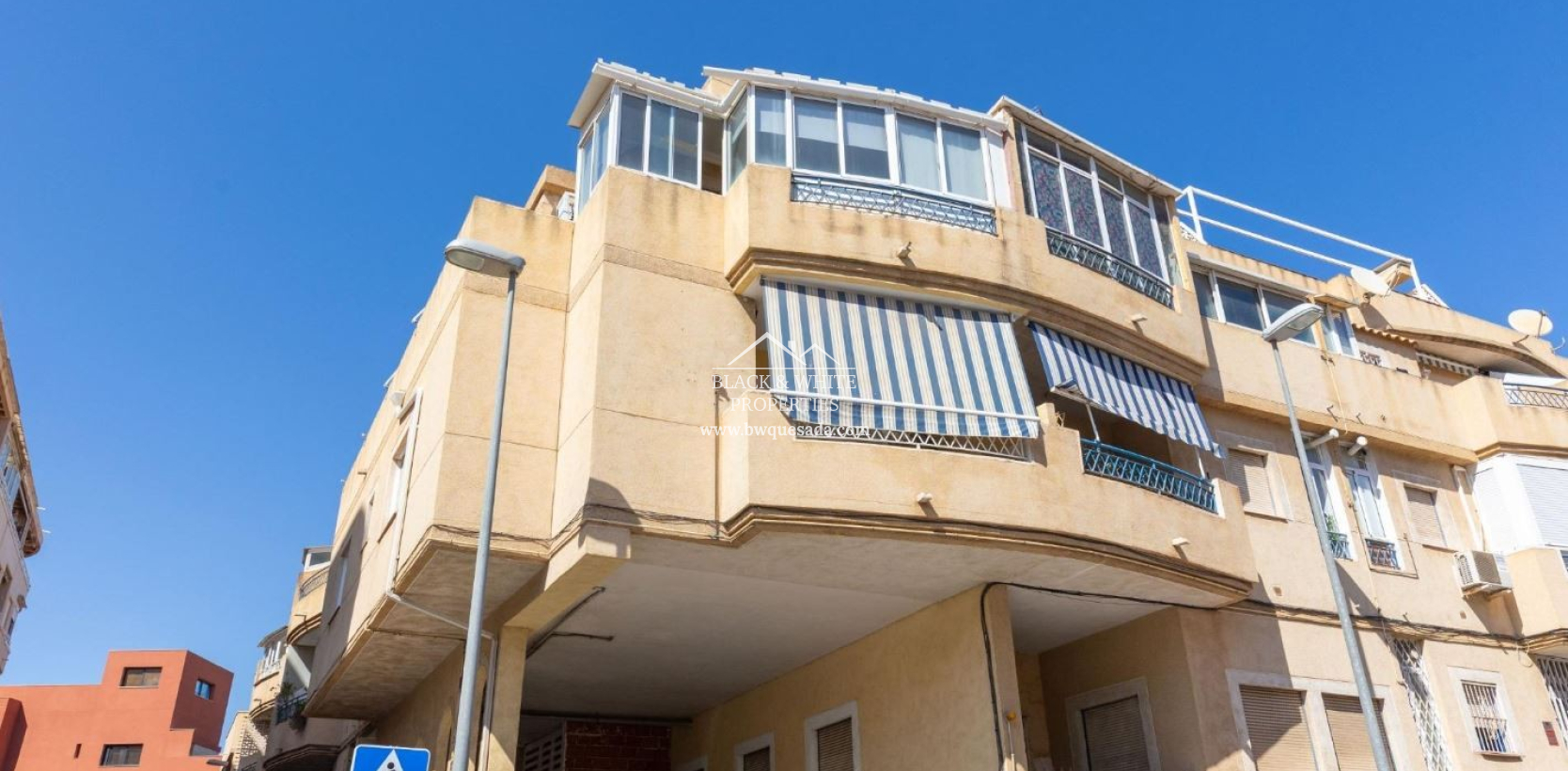 Revente - Rez-de-chaussée - Torrevieja - Playa de los Locos