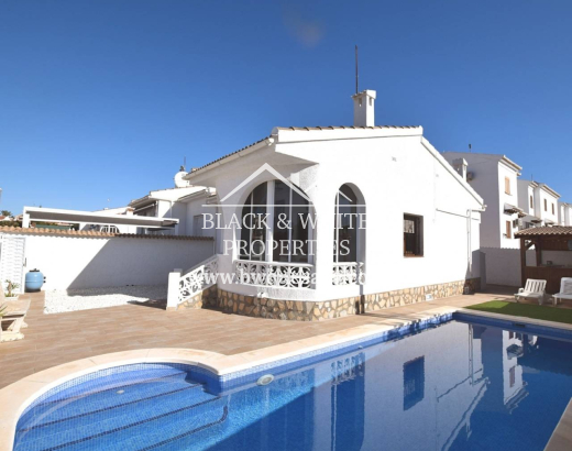 Semi - Adosada Villa  - Venta - Ciudad Quesada - Ciudad Quesada