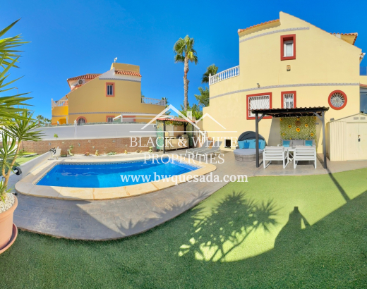 Semi - Adosada Villa  - Venta - Lo Crispin - Lo Crispin