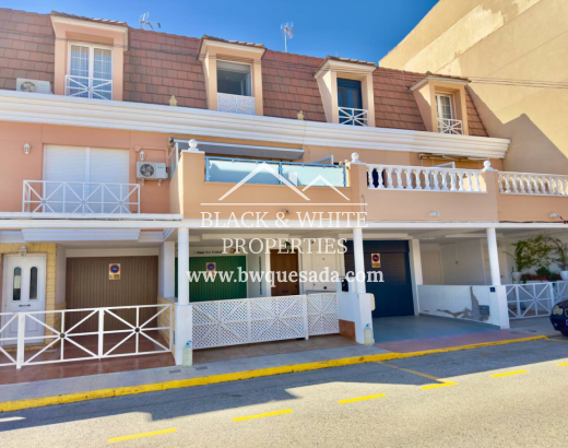 Townhouse - Resale - Los Montesinos - Alicante