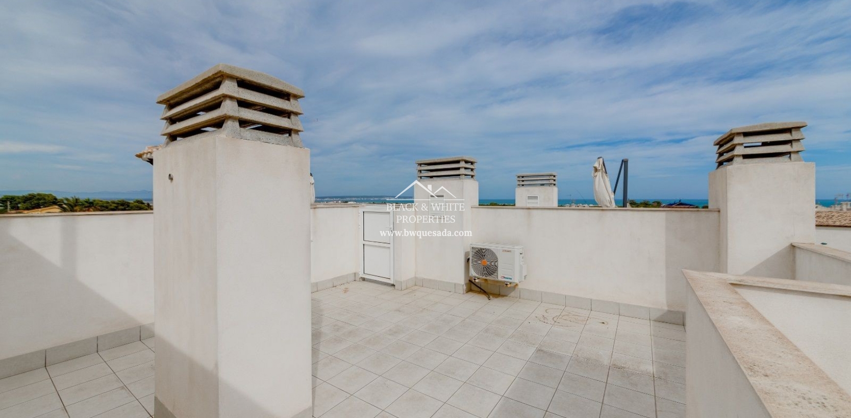 Venta - Apartamento - La Marina