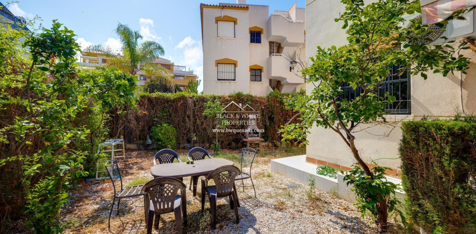 Venta - Planta Baja  - Punta Prima