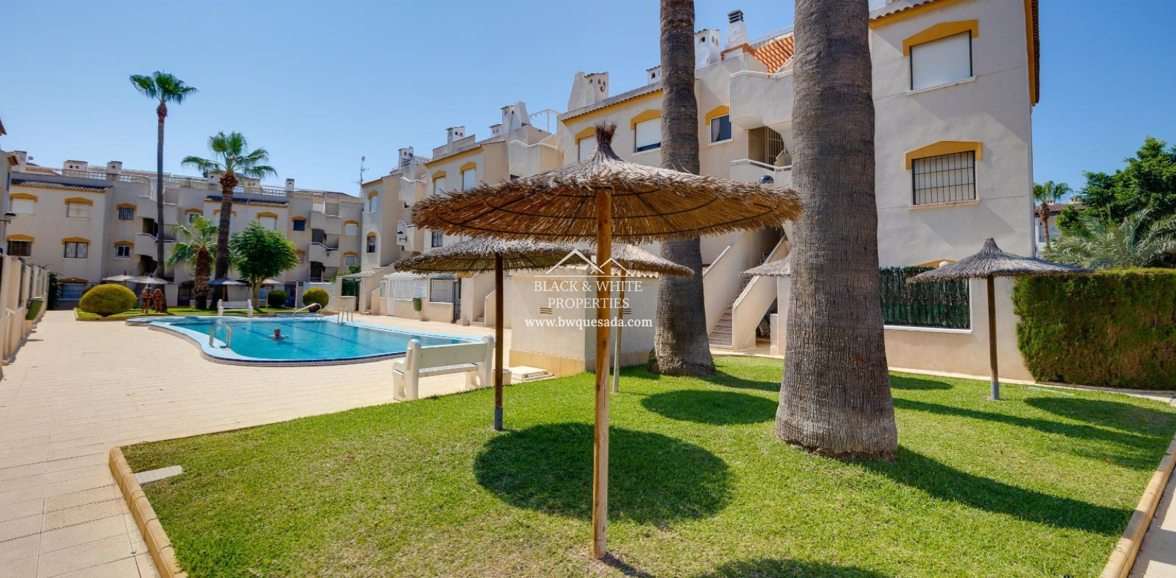 Venta - Planta Baja  - Punta Prima