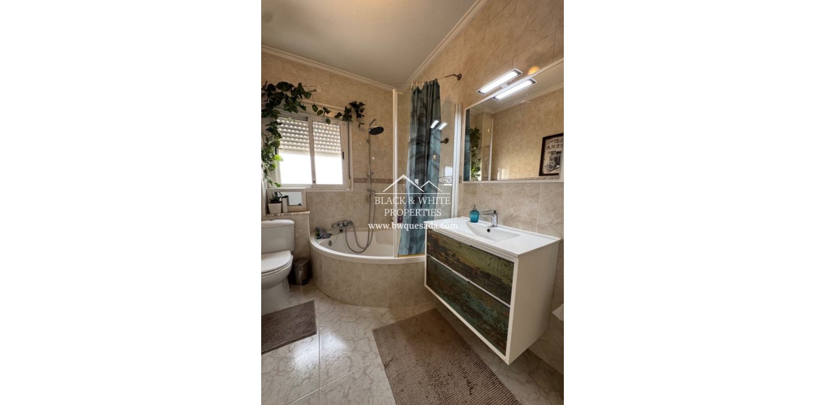 Venta - Semi - Adosada Villa  - Ciudad Quesada