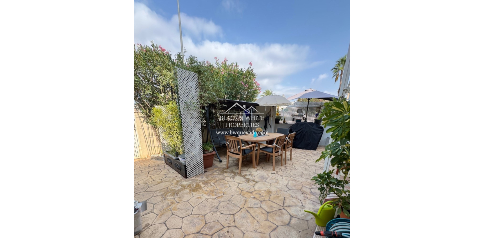 Venta - Semi - Adosada Villa  - Ciudad Quesada