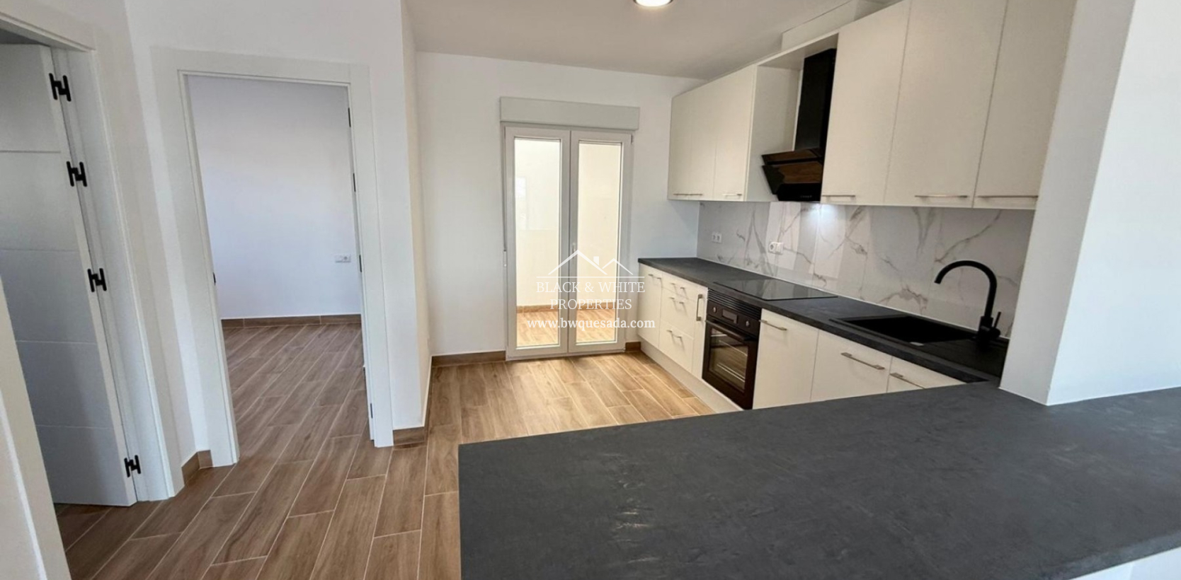 Venta - Semi - Adosada Villa  - Ciudad Quesada