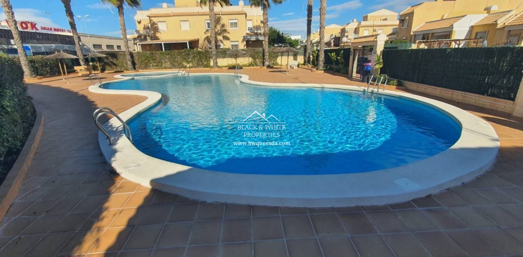 Venta - Semi - Adosada Villa  - Ciudad Quesada