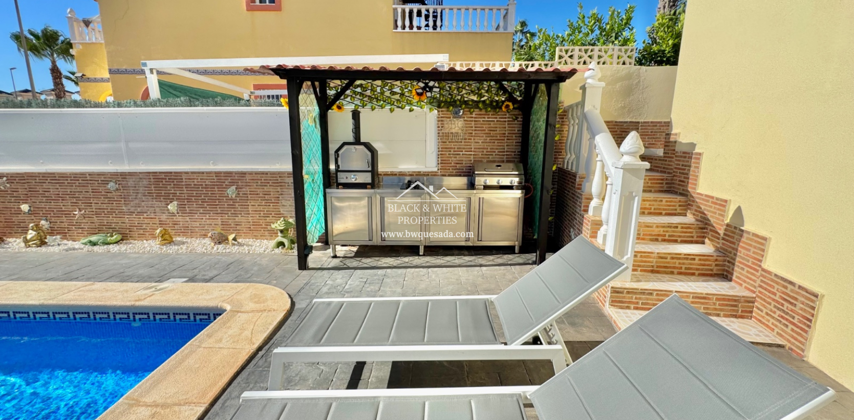 Venta - Semi - Adosada Villa  - Lo Crispin