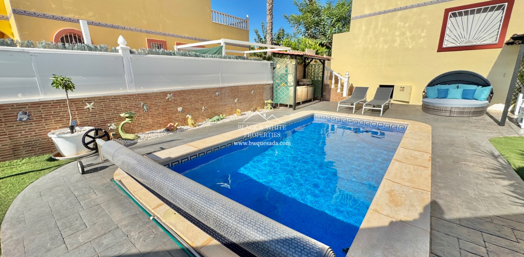 Venta - Semi - Adosada Villa  - Lo Crispin