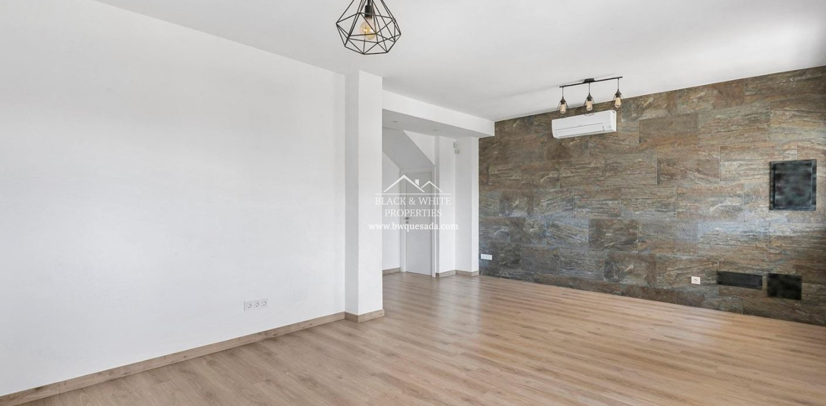 Venta - Semi - Adosada Villa  - Torrevieja - Aguas nuevas 1