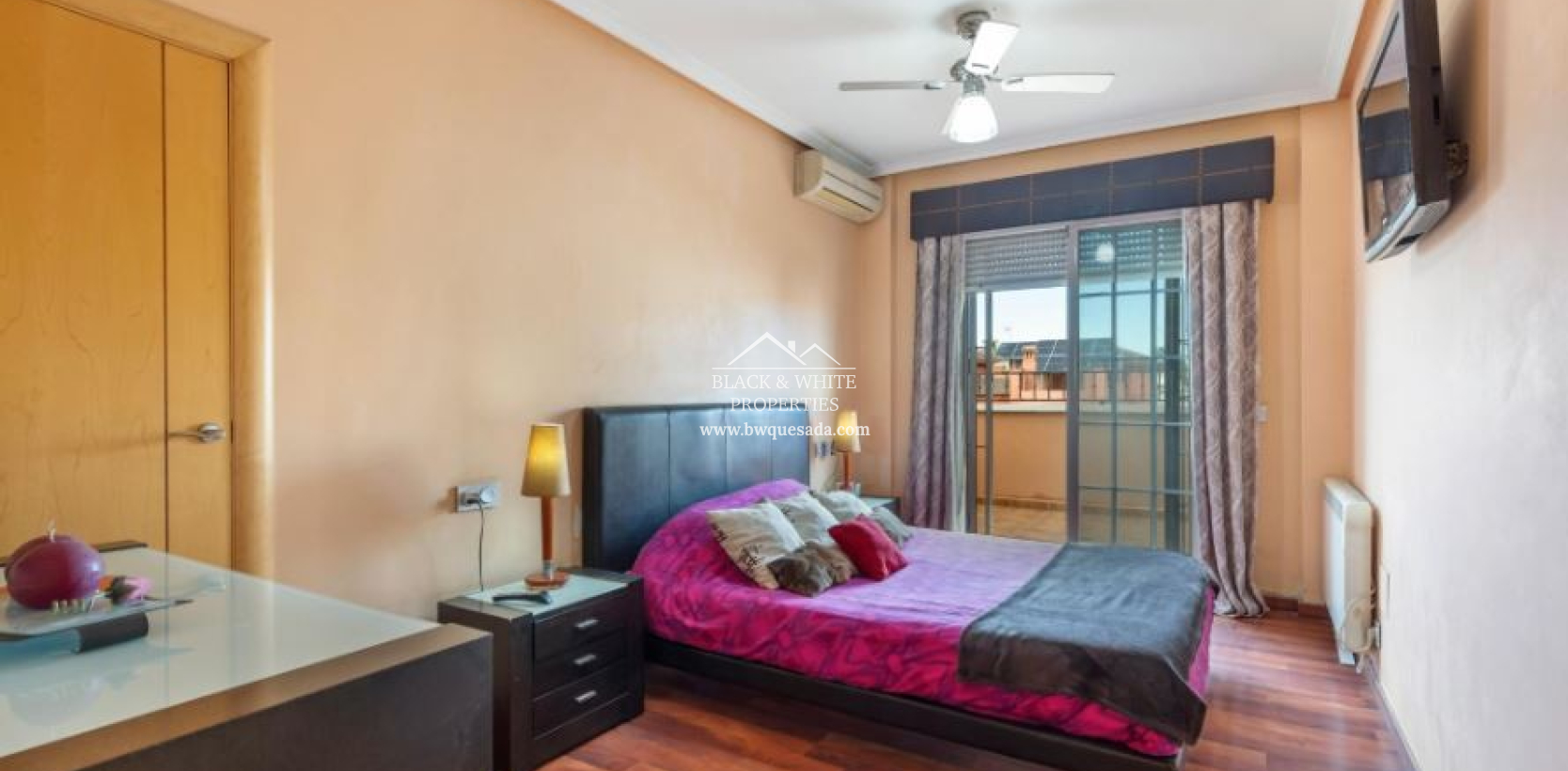 Venta - Semi - Adosada Villa  - Torrevieja - Nueva Torrevieja - Aguas Nuevas