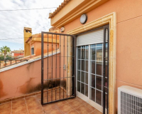 Venta - Semi - Adosada Villa  - Torrevieja - Nueva Torrevieja - Aguas Nuevas