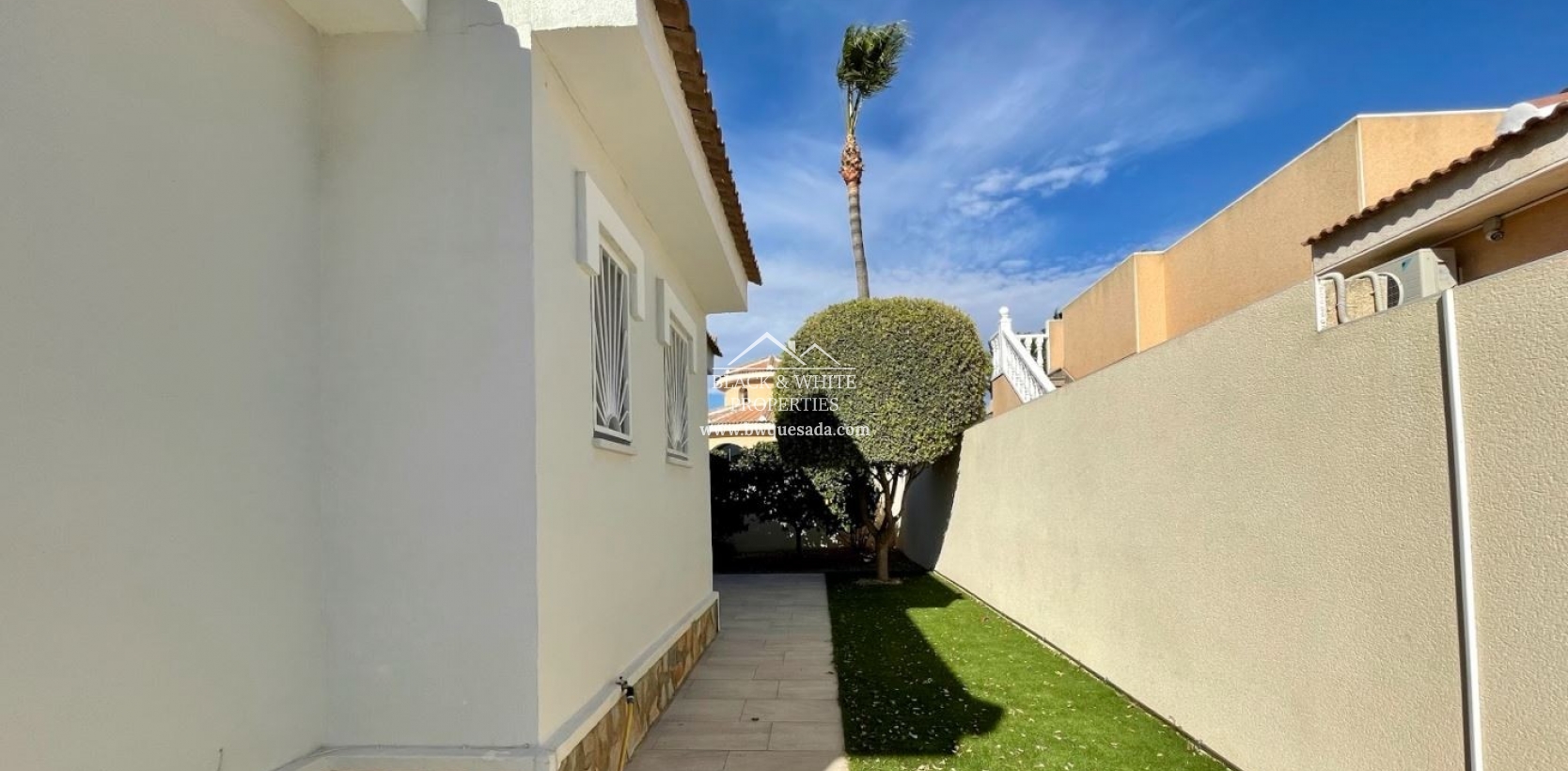 Venta - Villa - Ciudad Quesada - Doña Pepa 