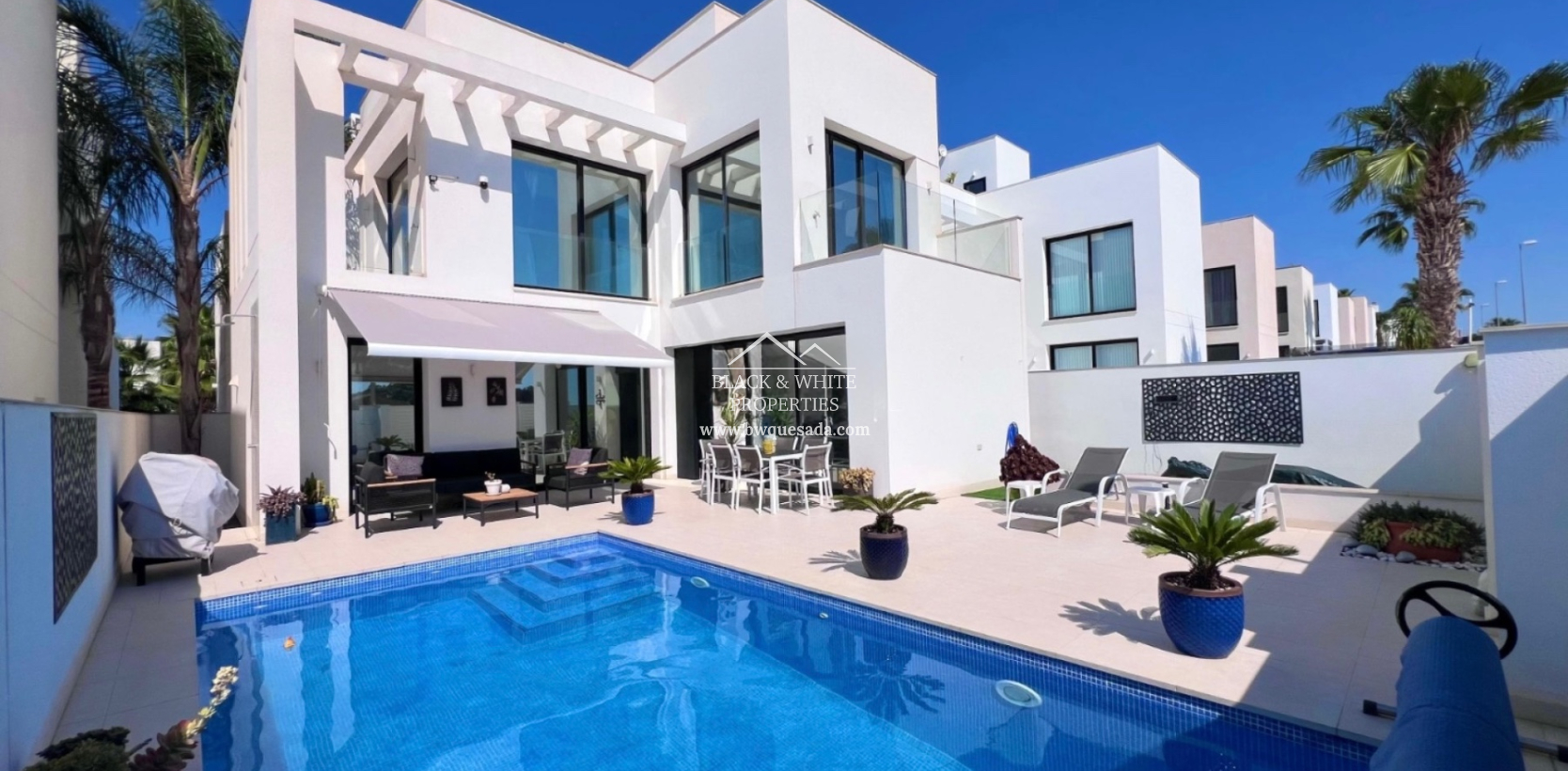 Venta - Villa - Ciudad Quesada - Pueblo Bravo