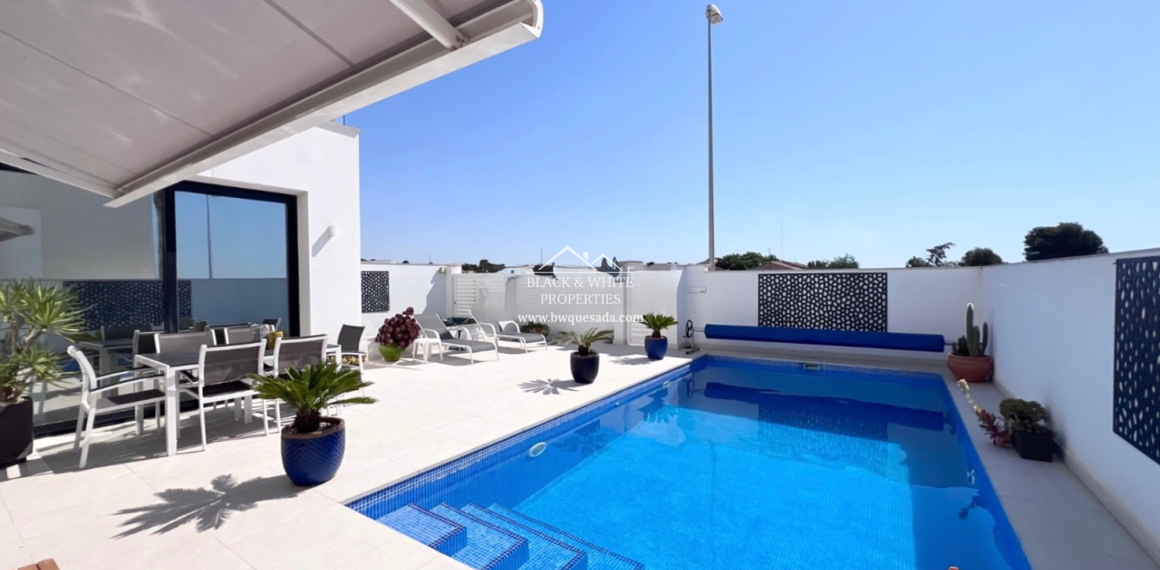 Venta - Villa - Ciudad Quesada - Pueblo Bravo