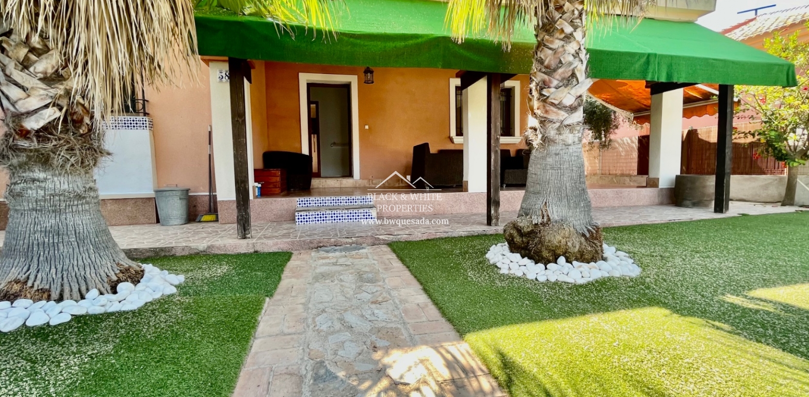 Venta - Villa - Los Montesinos - La herrada