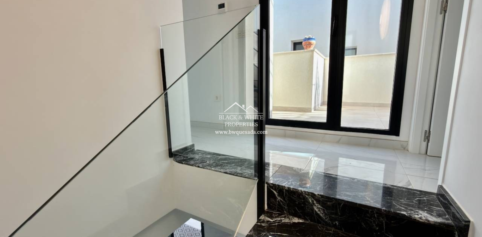 Venta - Villa - Los Montesinos