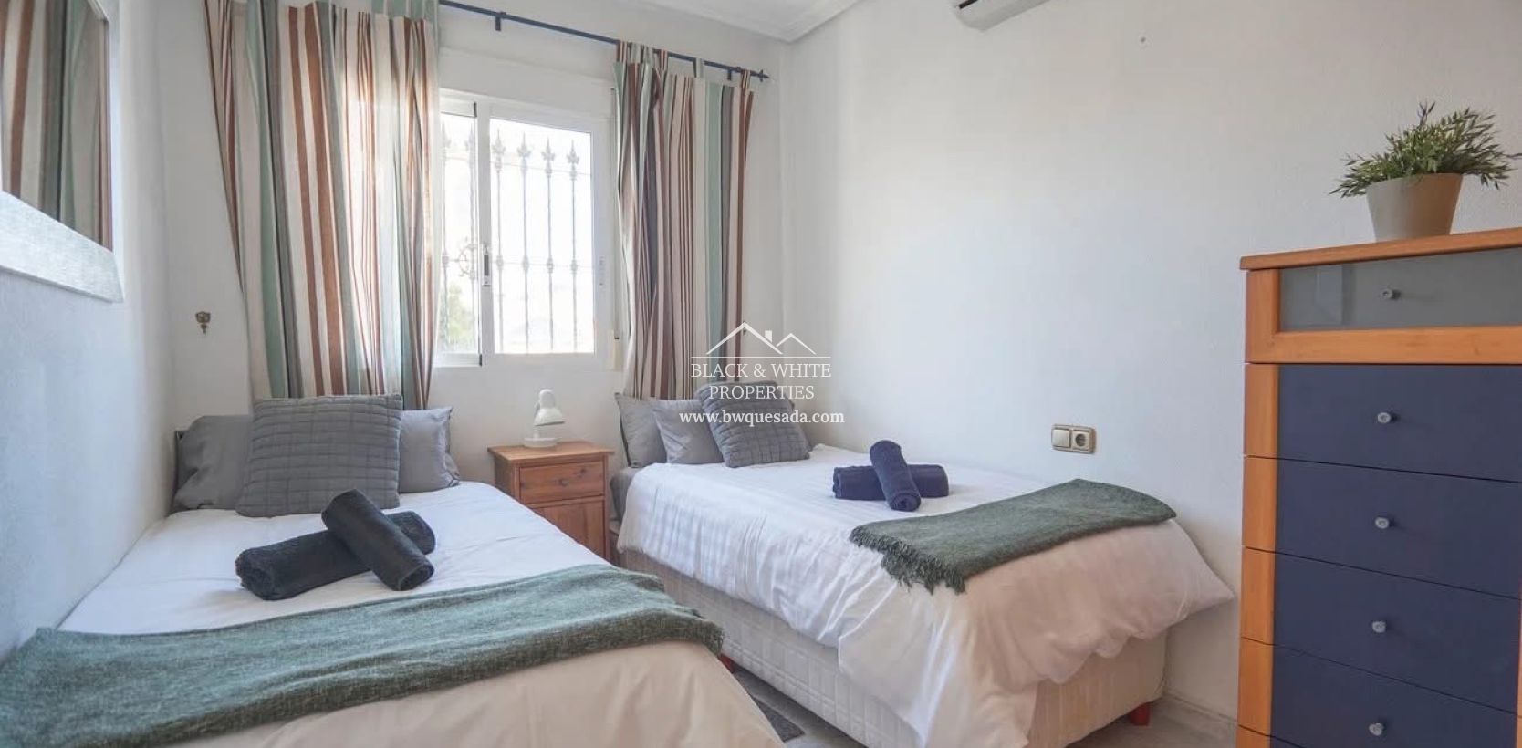 Venta - Villa - Orihuela Costa - Villamartín