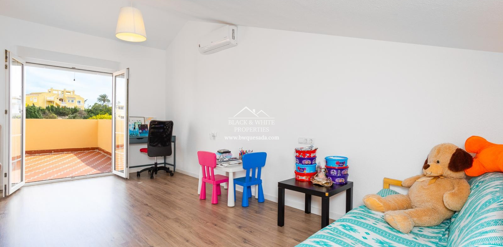 Venta - Villa - Orihuela