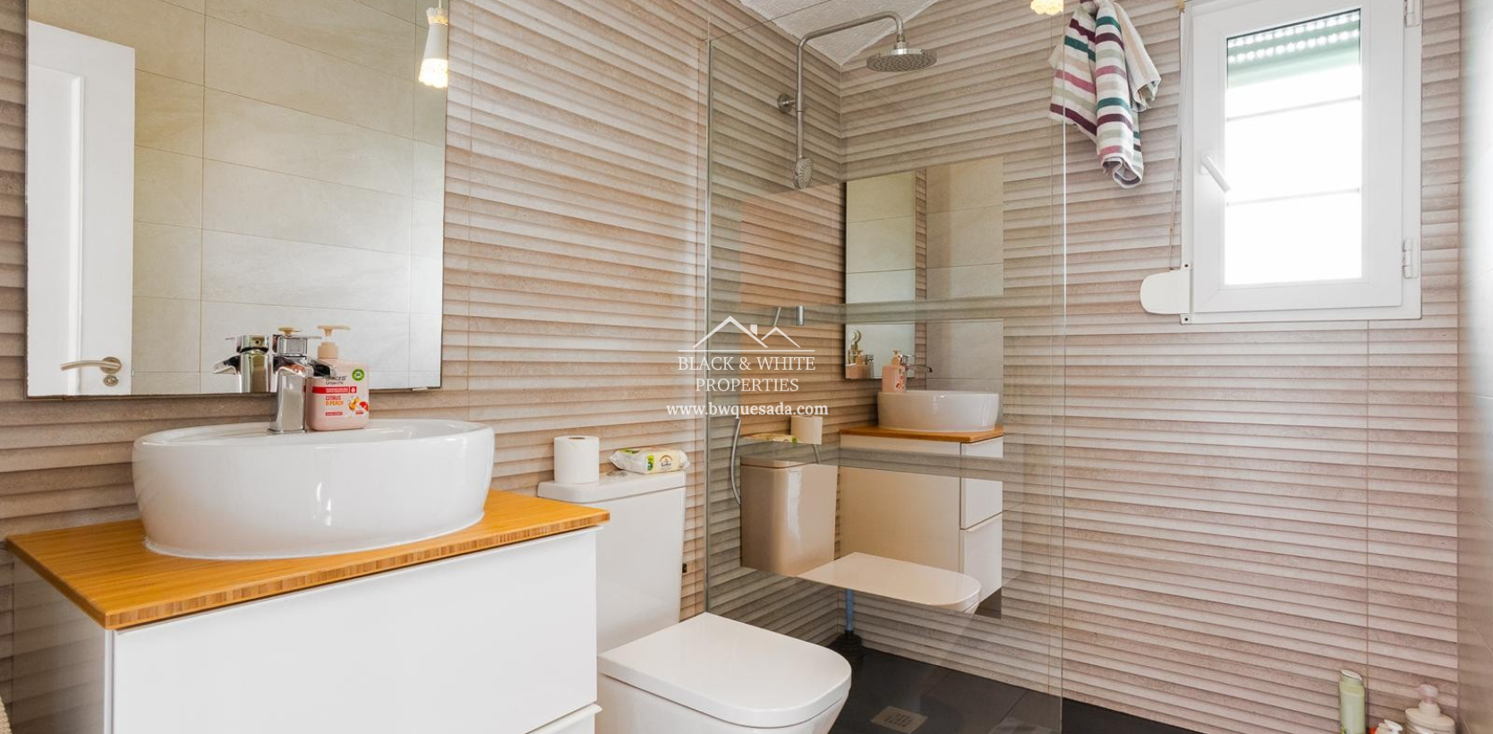 Venta - Villa - Orihuela