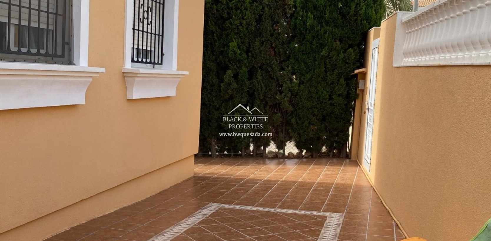 Venta - Villa - Orihuela