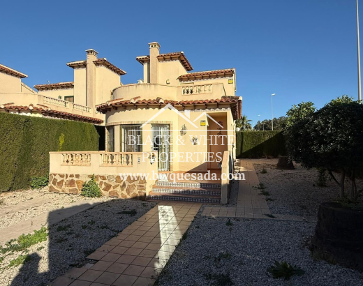 Villa - Resale - Guardamar del Segura - BWC-2152
