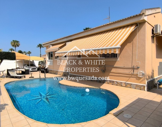 Villa - Venta - Ciudad Quesada - BWF-1830