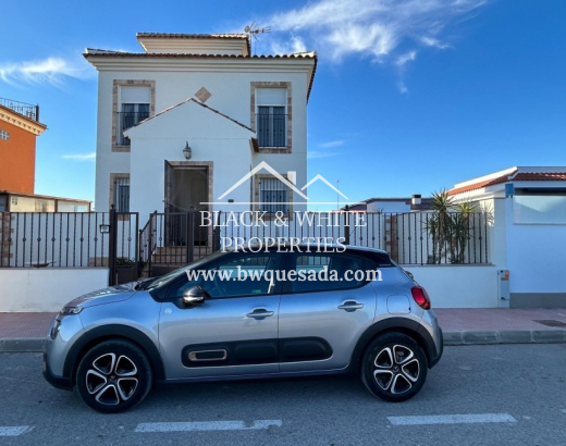 Villa - Venta - Daya Nueva - BWB-1792